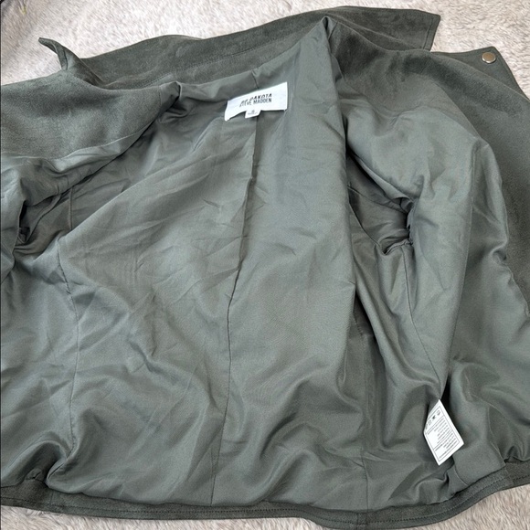 BB Dakota by Steve Madden | Green Faux Suede Moto Jacket, Size S - Picture 4 of 12